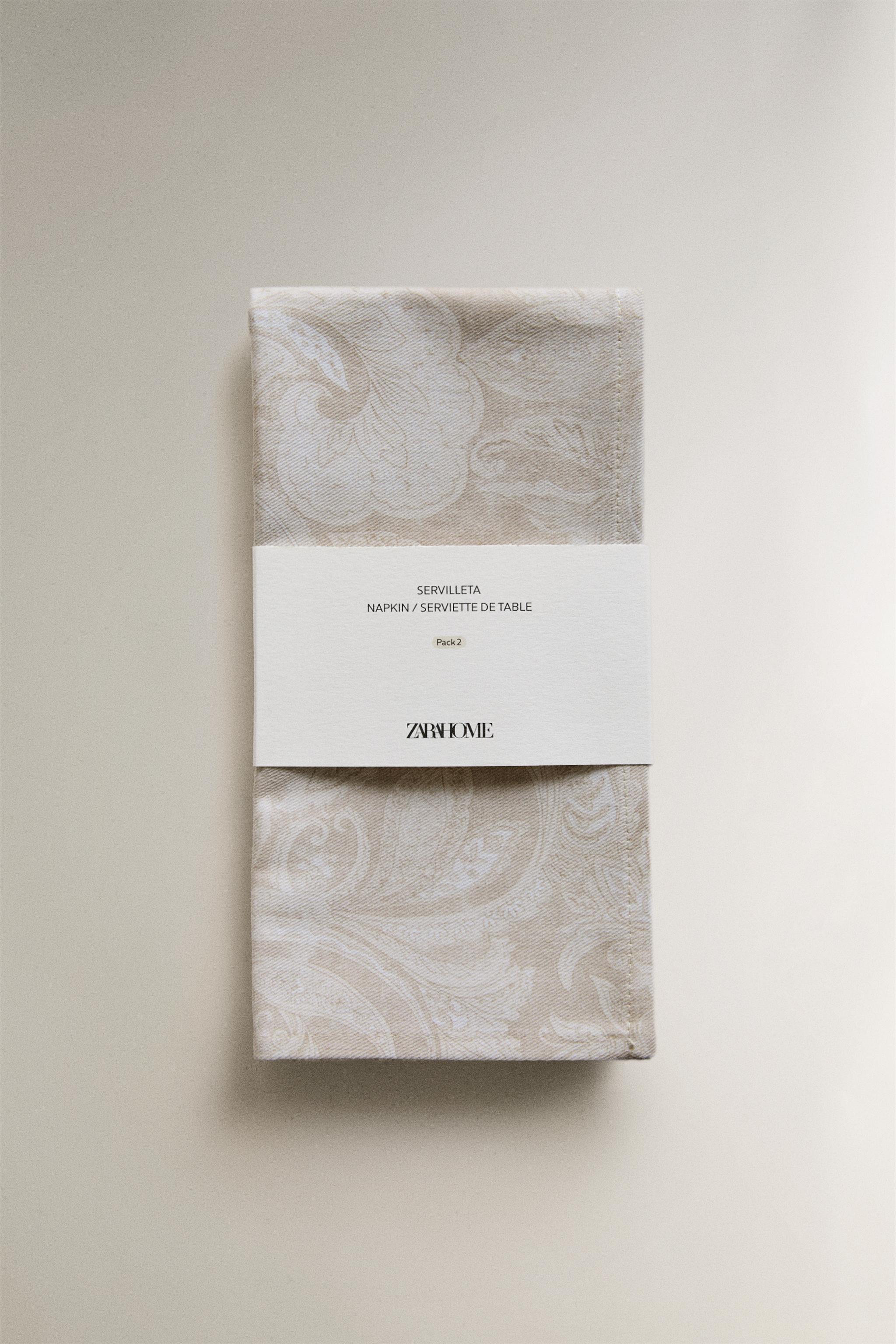 PACK OF PAISLEY PRINT NAPKINS (PACK OF 2)